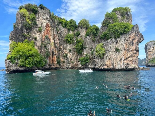 Phuket, Thailand : PADI Open Water Scuba Diver Course Phuket - Course Options and Inclusions