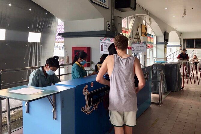 Phuket to Phi Phi Island Ferry Transfer with Hotel Pickup - FAQ