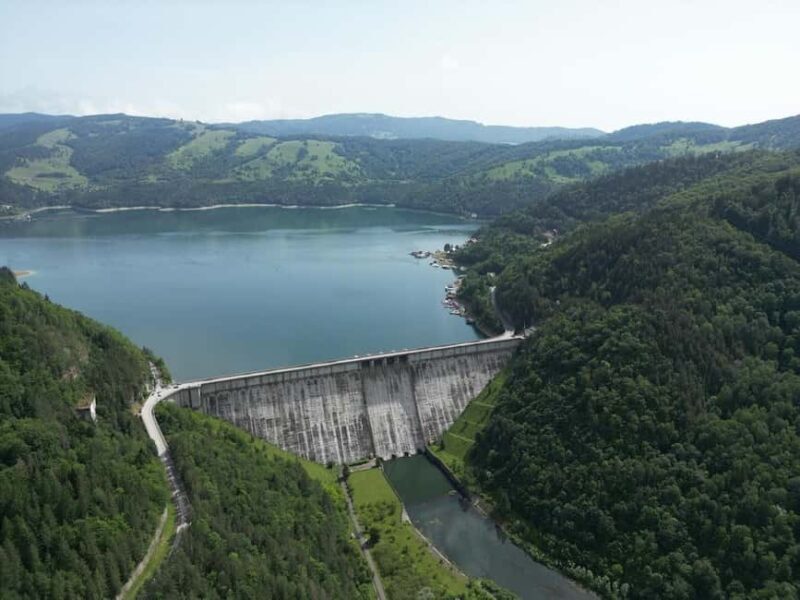 Piatra Neam: Neam County Lakes Sighthseeing Guided Tour - The Experience: Pros and Cons