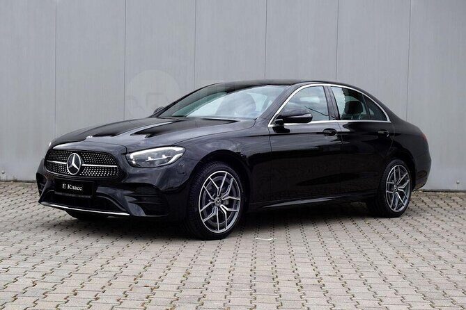 Pick Up At Auckland Airport - The Sum Up