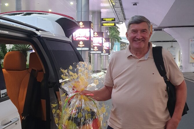 Pick up From Airport or Train Station in Da Nang to Hoi an by Private Car - Professional and Reliable Drivers