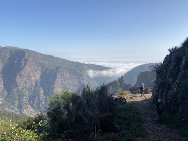 Pick up in Santana, PR1 and PR1.2 Hike Ruivo - Arieiro - Booking Information