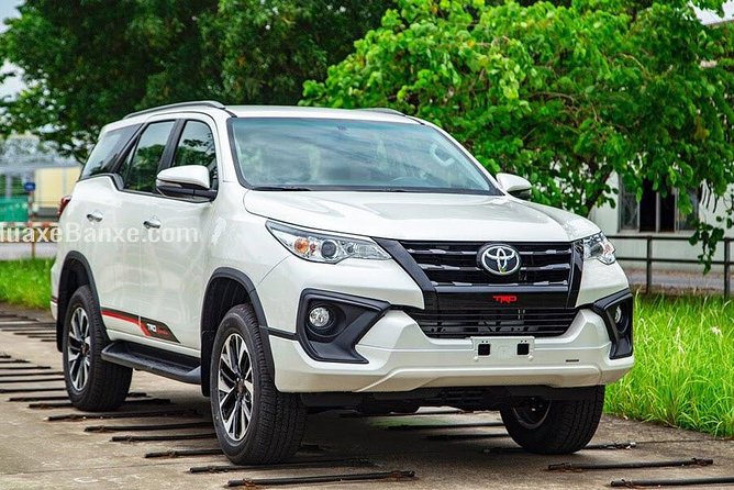 Pick up Services From Da Nang Airport or Train Station to Hoi an - The Sum Up