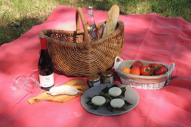 Picnic at the Château De La Selve! - Tasting Local Produce and High-Quality Wine