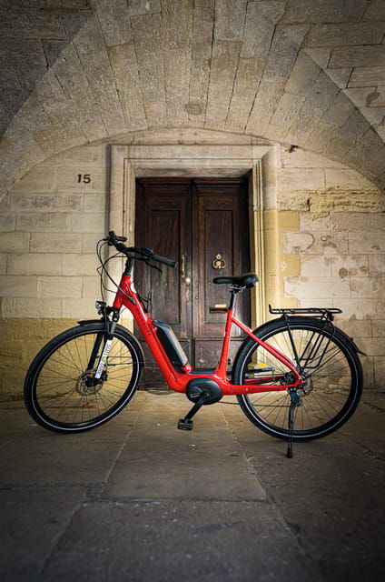 Picnic in the Middle of a Vineyard by E-Bike - Exploring the Landscapes of Mont Ventoux