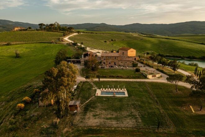 Picnic in Vineyards With Bottle of Rosso Di Montalcino - Meeting Point and Directions