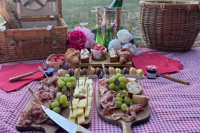 Picnic Like a Parisian - Enjoying a Parisian Picnic Experience