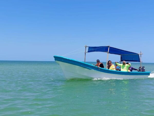 PICNIC ON A SANDBANK + KAYAK ADVENTURE FROM SISAL PUERTO - What to Bring