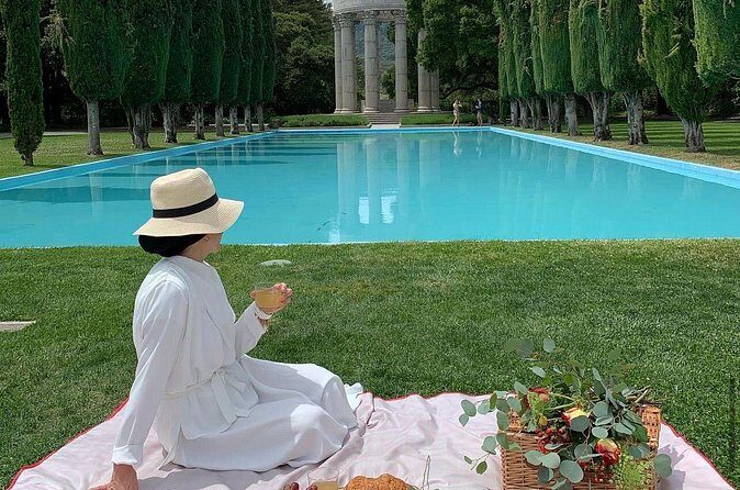 Picnic Packages for 2 to 4 ppl - Why This Experience Works Well