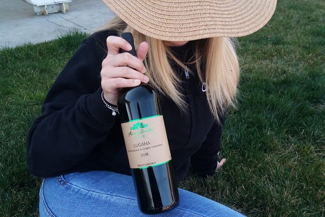 Picnic Wine Tasting at a Lugana Winery  - Brescia - Cancellation Policy
