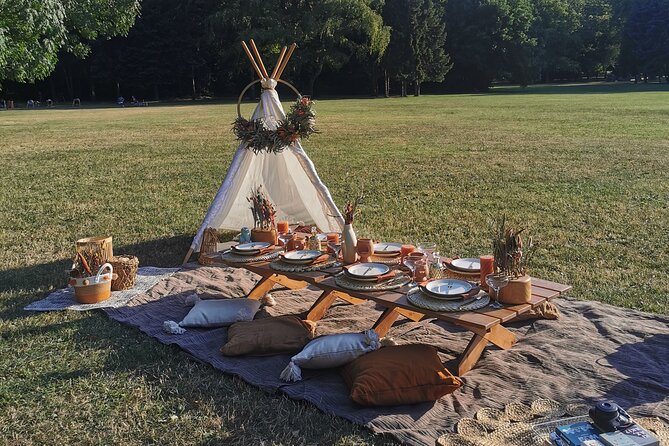 Picnics Experience in Hungary - Location: Budapest, Hungary