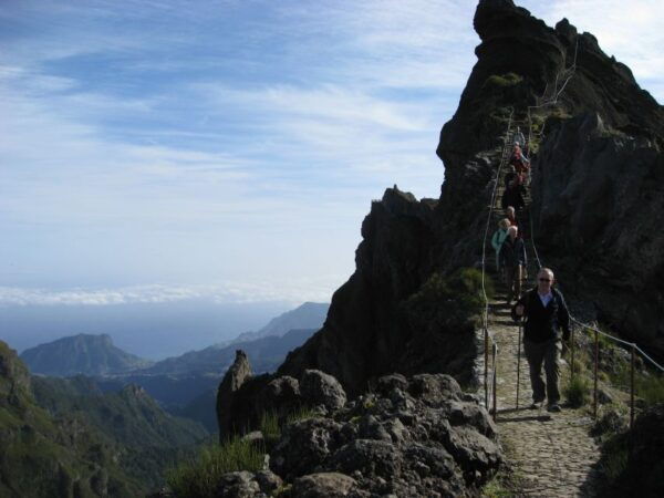 Pico Arieiro / Ruivo / Achada Do Teixeira Full Day Hike - Tips and Recommendations