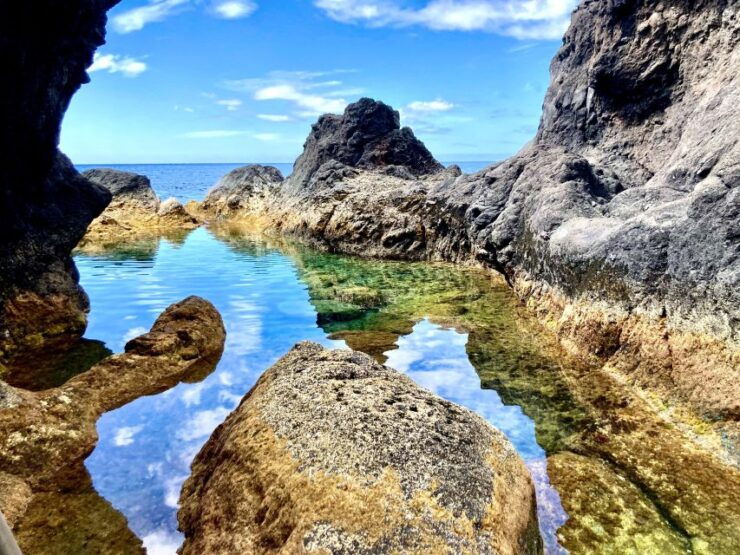 Pico, Azores: Highlights Tour With Wine Tasting and Picnic - Itinerary