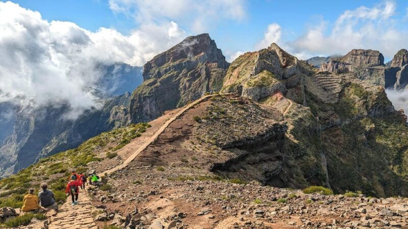 Pico do Arieiro in 4h: Immersive Private Experience (Cabrio) - Discovering Madeira’s Natural and Cultural Gems
