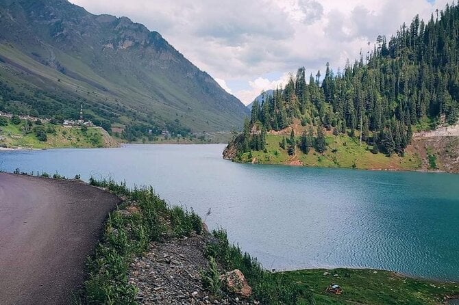 Picturesque Pahalgam: a Memorable Day Trip From Srinagar - Booking Information