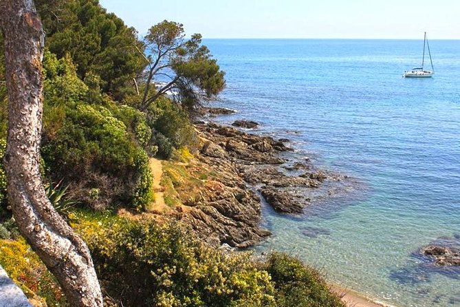 Picturesque Walk From Nice to Villefranche Sur Mer With Pic-Nic and Swim - Breathtaking Sea Views Towards Saint Jean Cap Ferrat