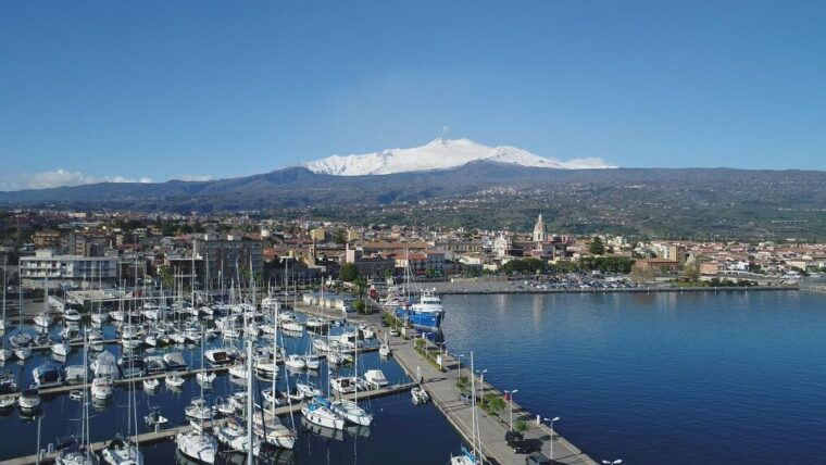 Piedimonte Etneo: Etna Wine Train Tour & Sicily Wine tasting - Who Will Love This Tour?