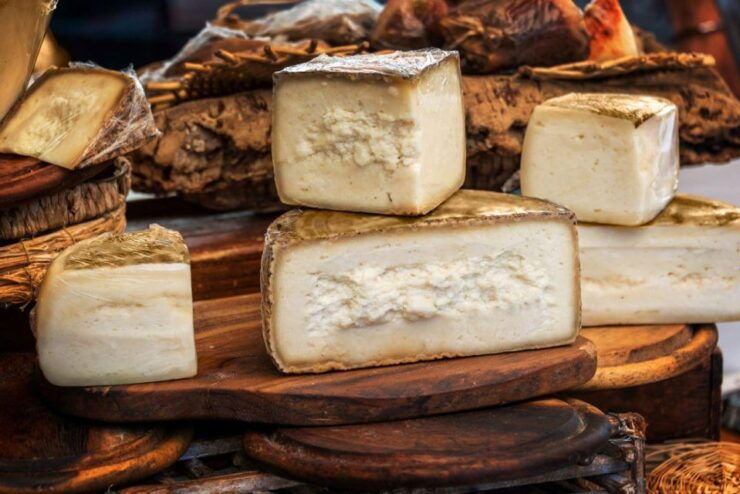 Pienza and Montepulciano With Cheese Farm Lunch - Tour Details