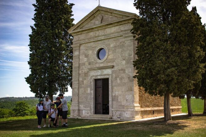 Pienza: Guided E-Bike Tour Through the Val D'orcia - Booking and Cancellation
