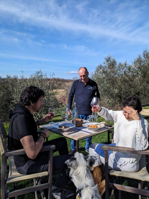 Pienza: Sheep and Chickens Tour W/Gourmet Lunch at Farmhouse - Culinary Delights of Pienza