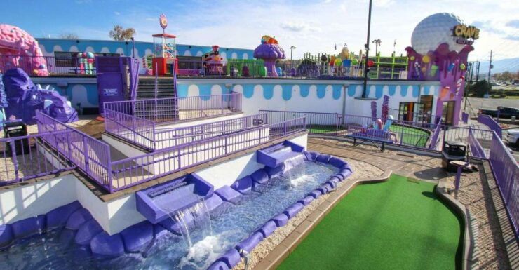 Pigeon Forge: Crave Golf Club Mini-Golf Experience - Experience Highlights