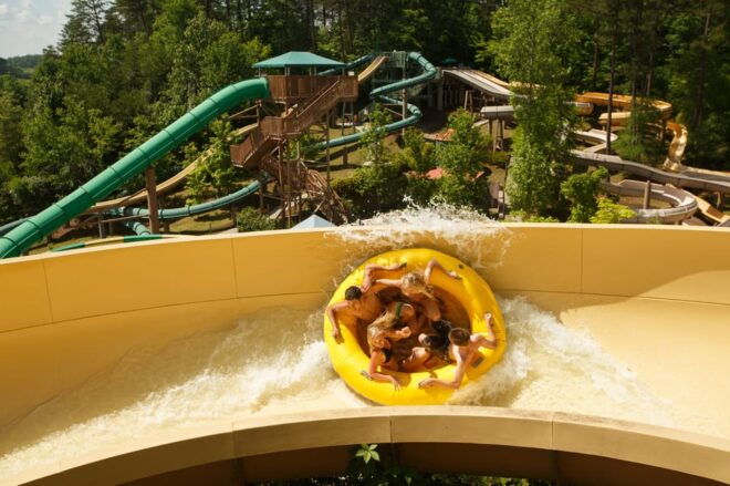 Pigeon Forge: Dollywoods Splash Country Entry Ticket - Aquatic Thrills and Relaxation