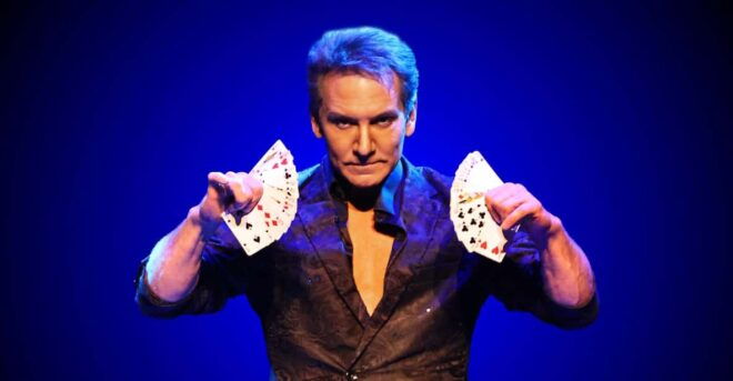 Pigeon Forge: Evanswood Magic Show at Grand Majestic Theater - Venue Amenities and Accessibility