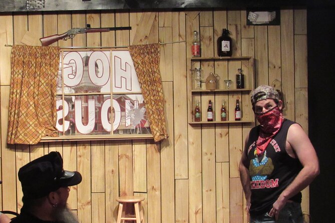 Pigeon Forge Marriage Can Be Murder Dinner Show - Delicious Country-Style Meal