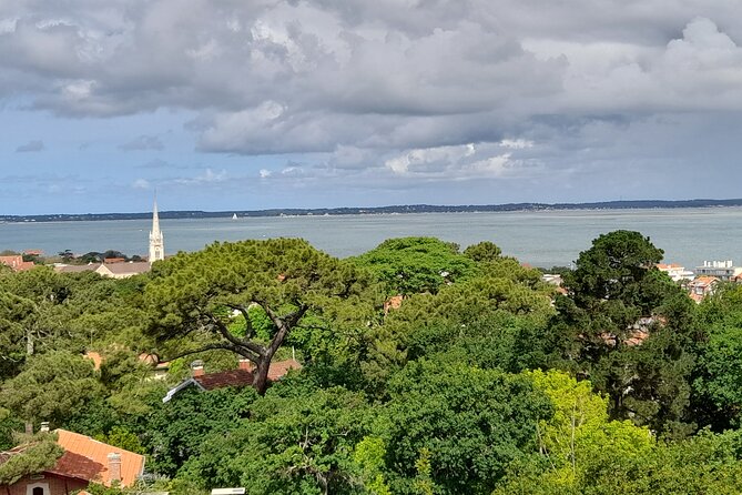 Pilat Sand Dune and Arcachon Oyster Tasting Tour From Bordeaux - Common Questions