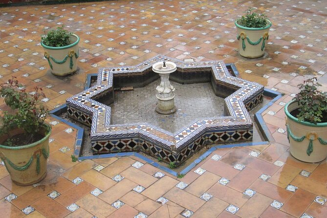 Pilates House - Pilates Vs. Yoga: Whats the Difference?