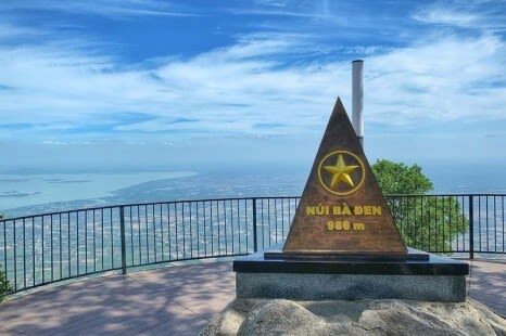 Pilgrimage Day Tour to Ba Den Mountain, Cao Dai temple Tay Ninh - Key points before you book