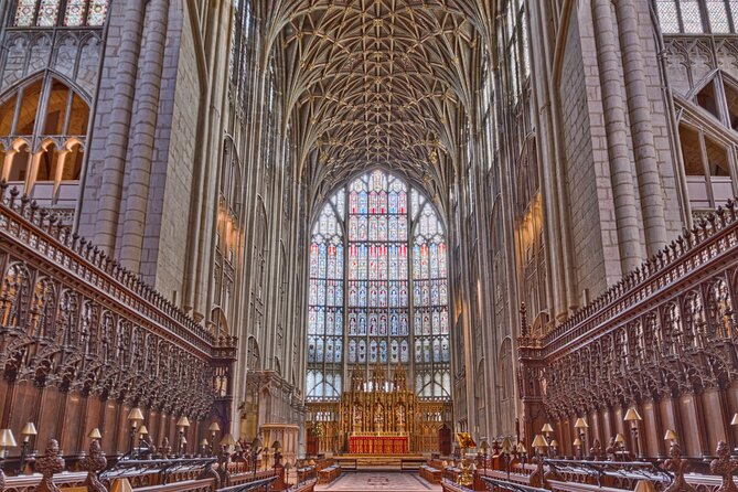 Pilgrimage Private Tour in London - Pickup Details and Transportation