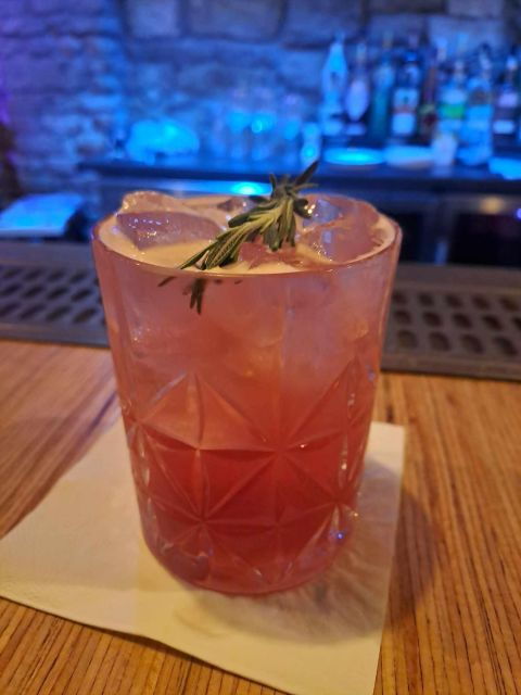 Ping Pong or Shuffleboard Game in Crew Bar Prague - Experience Highlights