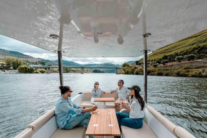 Pinhao: Douro River Solar Boat Tour - Wine Tasting Included - Meeting Point & Important Information