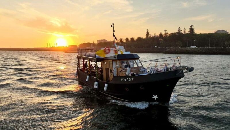 Pinhão: Private Douro Cruise on Vintage 1930s Wooden Yacht - Good To Know