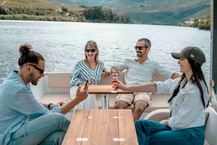 Pinhão: Private Electric Boat Tour 1h- Wine Tasting Included - The Real Value of This Experience