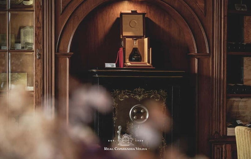 Pinhão: Rabelo Boat Cruise with a Port Tasting at a Winery - An Authentic Way to Explore the Douro River