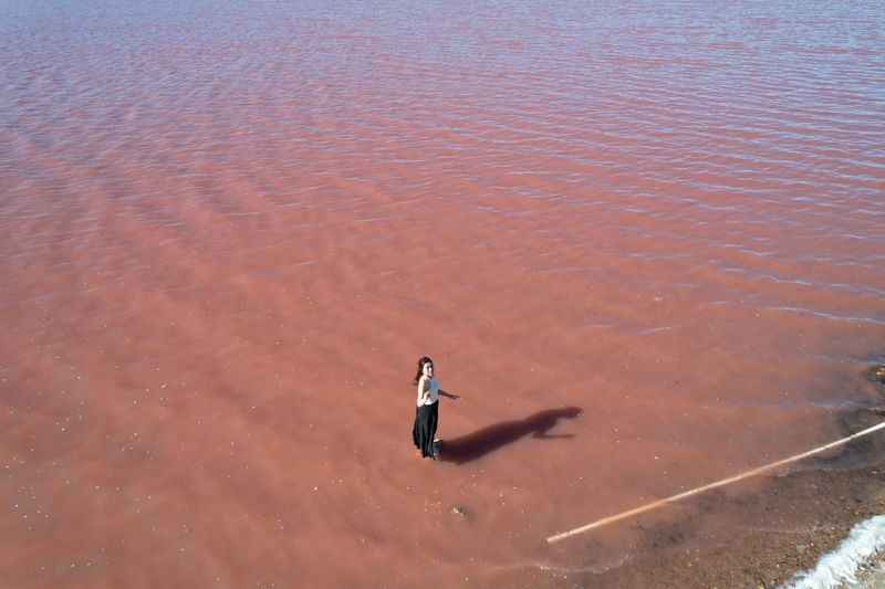 Pink Lake & Kalbarri National Park 3-Day Tour - A busy three days, with a guide in the lead