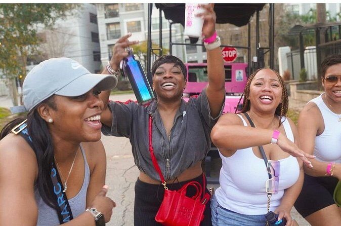 Pink Party Jeep Tour in 3rd Ward HTX - FAQ