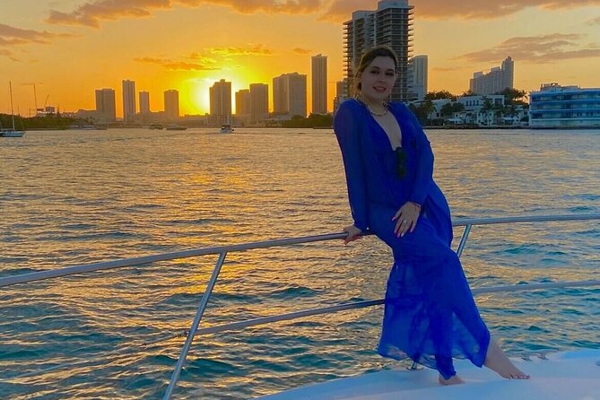 Pink Sky Sunset and Skyline Night Cruise on the Miami Bay - Traveler Photos and Visual Representation