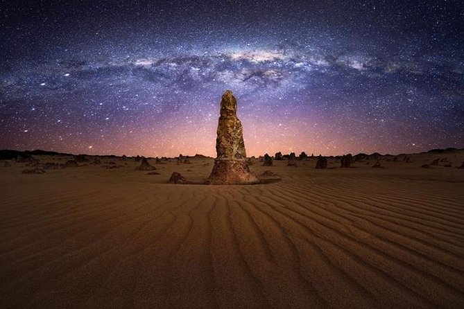 Pinnacle Desert Sunset and Stargazing With Dinner - Location and Duration