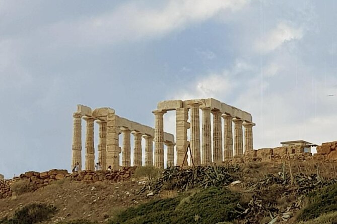 Piraeus Cruise Boats Half Day Tour - Inclusions and Amenities