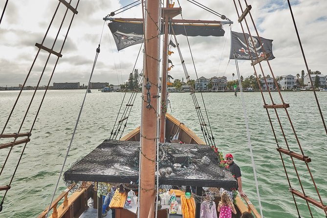 Pirate Adventure Cruise - Johns Pass, Madeira Beach, FL - Free Beer and Wine! - Overview and Features