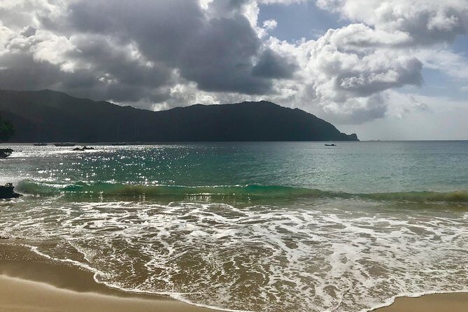 Pirate's Bay Day Trip with Lunch - Good To Know