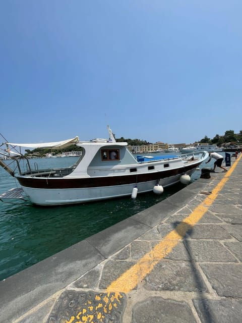 Pirate's outing - Island of Ischia tour with bath and lunch - Who Will Love This Tour?