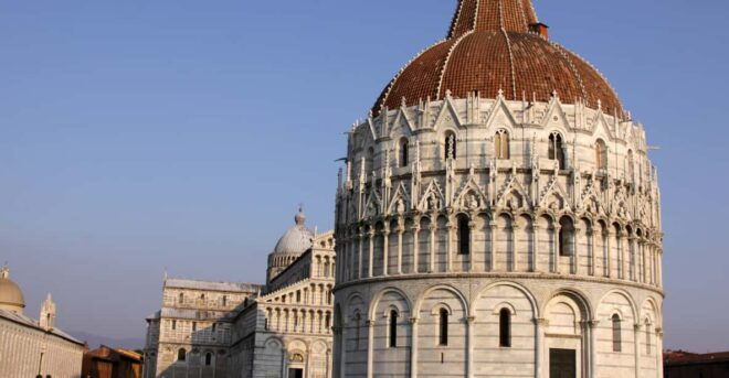 Pisa: First Discovery Walk and Reading Walking Tour - Itinerary Highlights