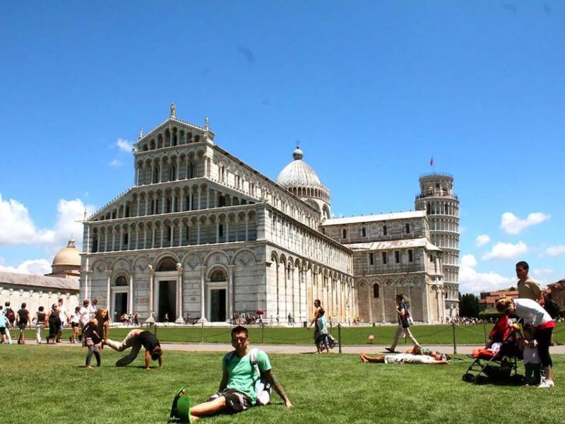 Pisa in Focus: Skip-the-Line Entry to the Leaning Tower - An In-Depth Look at the Tour Experience