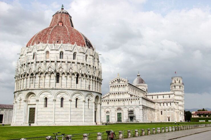 Pisa: Private Walking Tour of Historical Squares - Activity Details