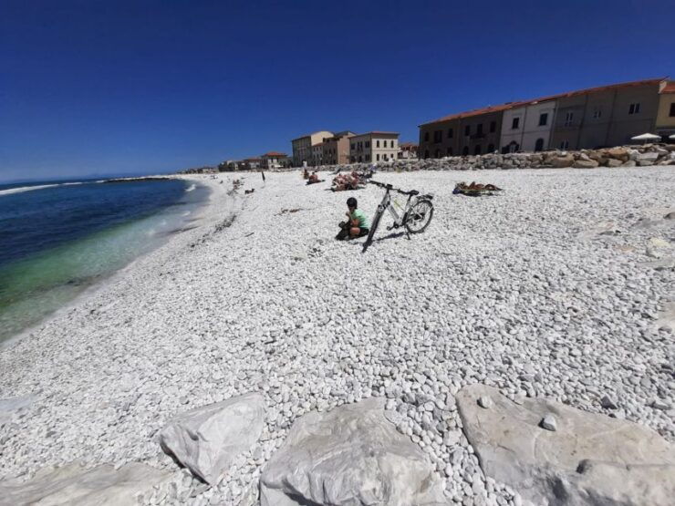 Pisa: Self-Guided Tour to the Sea by E-Bike - Reservation and Gift Options