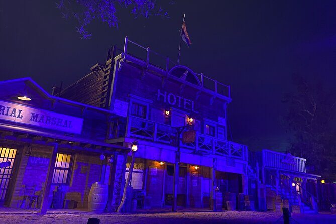 Pistoleros Wolfman Halloween Stunt Show - FAQ